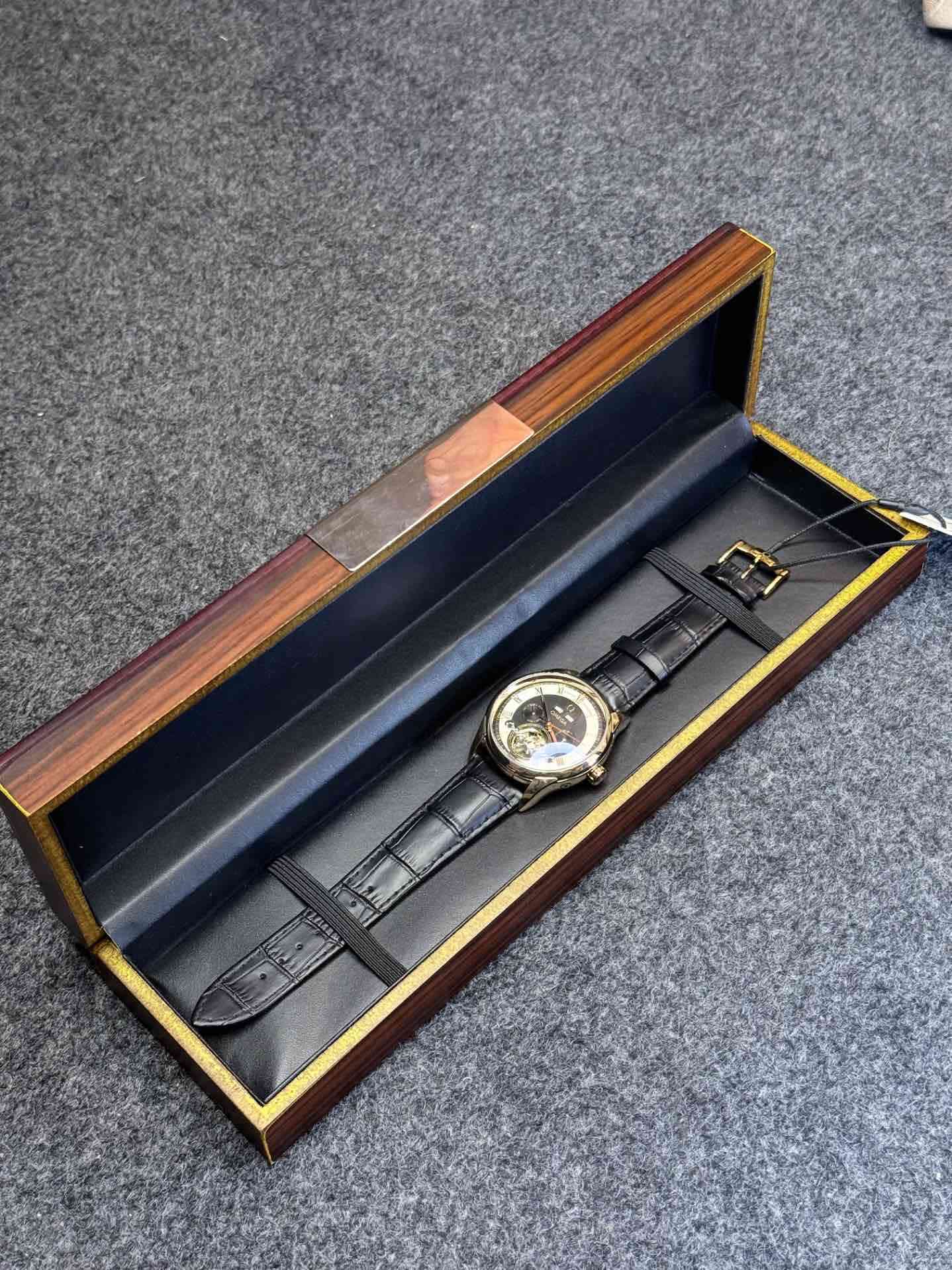 OMEGA Seamaster Aqua Terra Annual Calendar Tourbillon